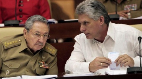 古巴結束家族統治　勞爾卡斯楚明年2月退位