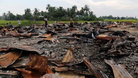 新的衛星圖像顯示緬甸軍隊如何焚燬村落