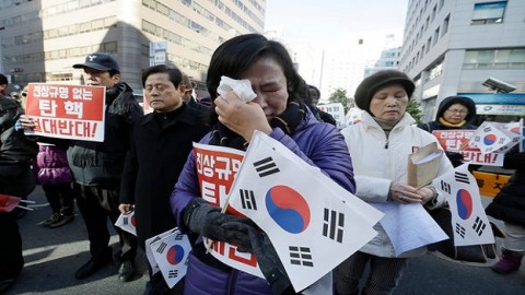 朴槿惠同意明年4月辭職，仍難逃彈劾