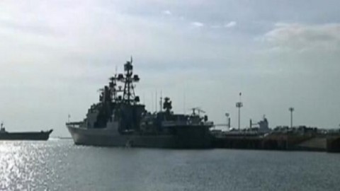 美航母俄軍艦來了：中美俄海軍齊聚南海要搞事？