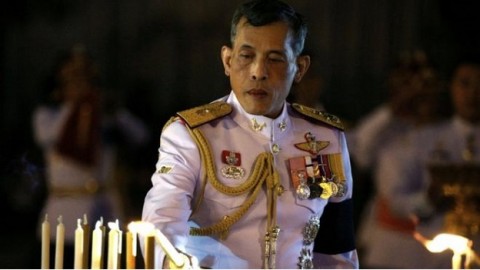 新泰王要求修改泰國新憲法