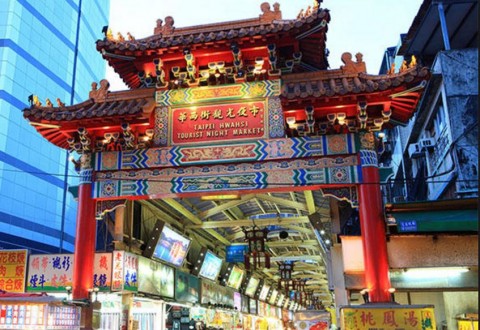 中国から台湾への観光客、０８年以降で初の減少