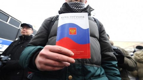Comprehensive review of the Russian Constitution needed