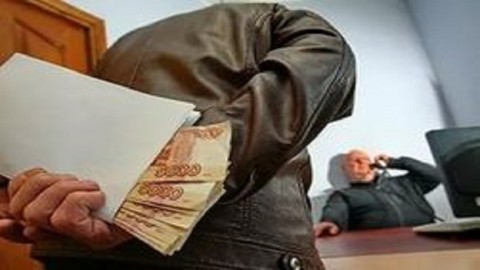 Russian people do not believe the government is serious about fighting corruption