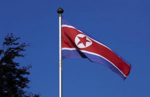 北朝鮮が中距離の弾道ミサイル、米トランプ政権をけん制